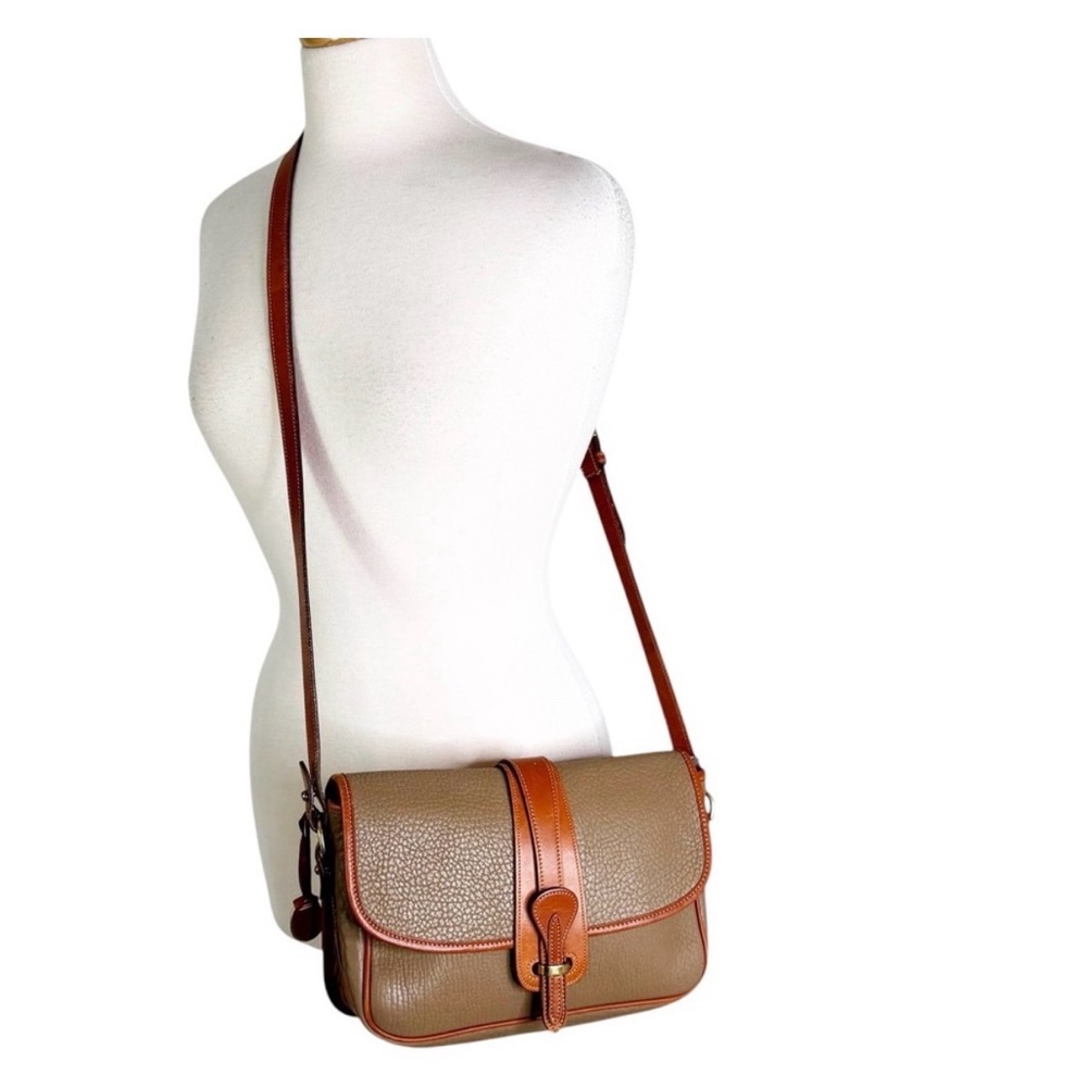 Dooney & Burke Vintage Taupe Pebbled Leather Crossbody Bag w/ Matching Wallet - Picture 10 of 10